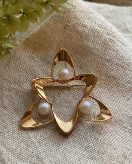 18K Vintage - Brosch med pärlor