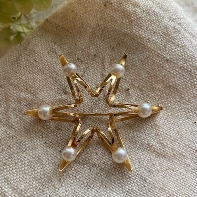 18K Vintage - Brosch med pärlor