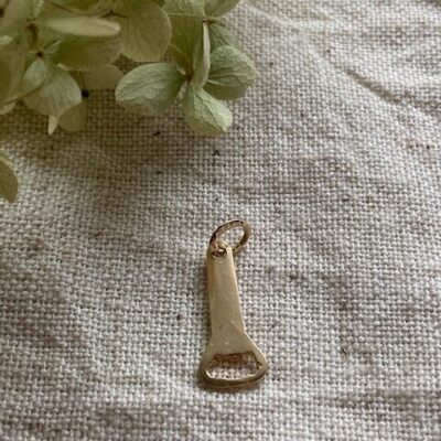 18K Vintage - Hängsmycke Kapsylöppnare