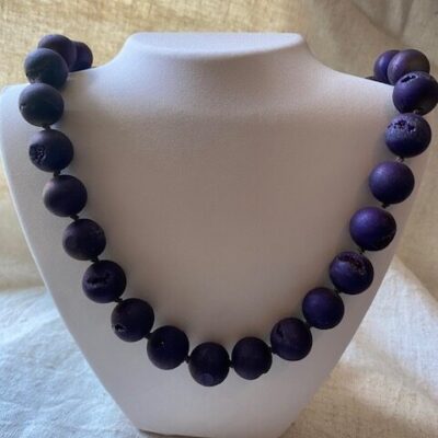 Halsband - Lila agat Druzy matt 14mm