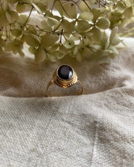 18K Vintage - Ring med lila sten
