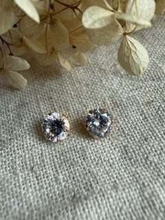 18K Vintage - Örhängen vit sten