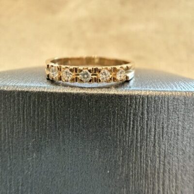 18K Vintage - Ring med briljanter 0,15ct
